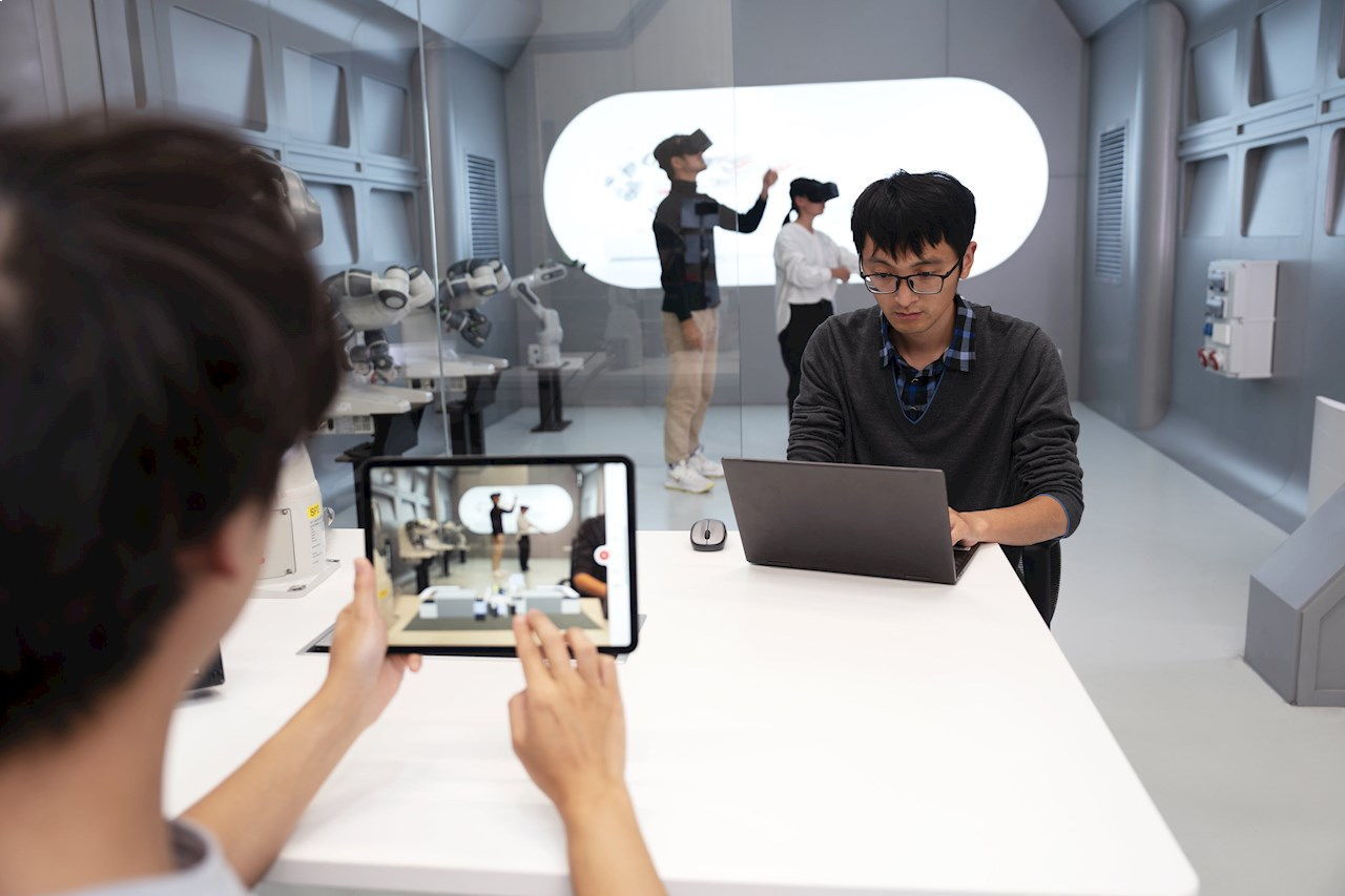 MC ABB Opens State of the Art Robotics Mega Factory in Shanghai 2 1280x853