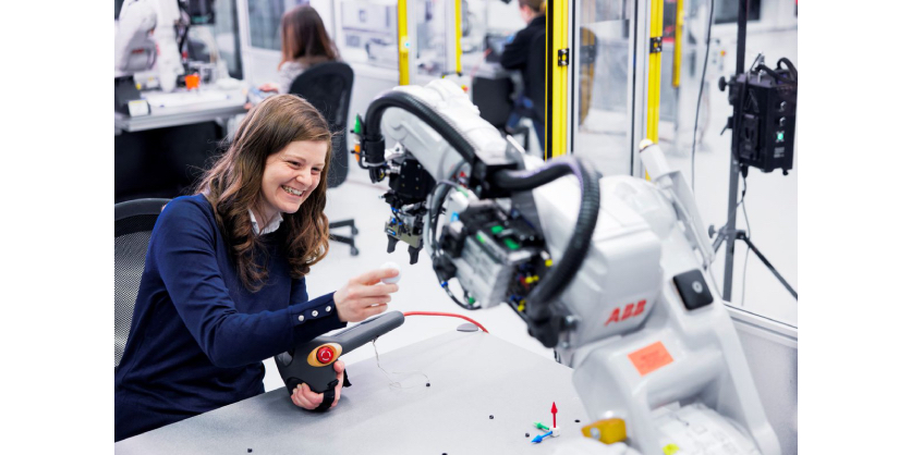 ABB Robotics Service - driving circular economy