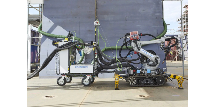 Comau and Fincantieri Present “MR4WELD”, the First Robotized Mobile Solution For Shipbuilding