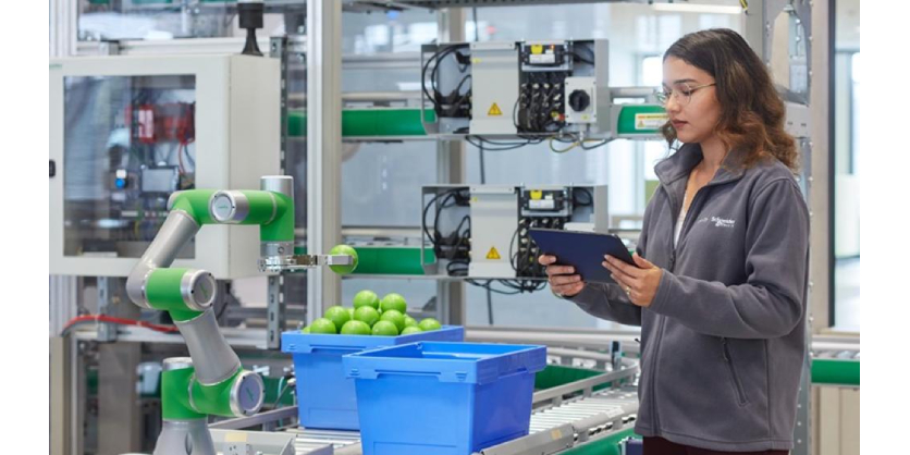 Schneider Electric Launches Lexium Cobot Technology for Industrial Plants