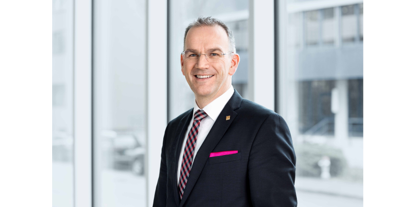 Dr. Peter Selders Succeeds Matthias Altendorf as Endress+Hauser CEO