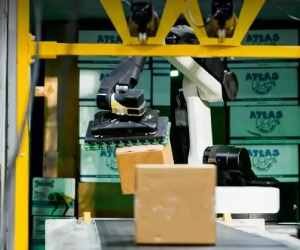Stretch from Boston Dynamics Puts Mobile Robots at the Forefront in Intralogistics Technology