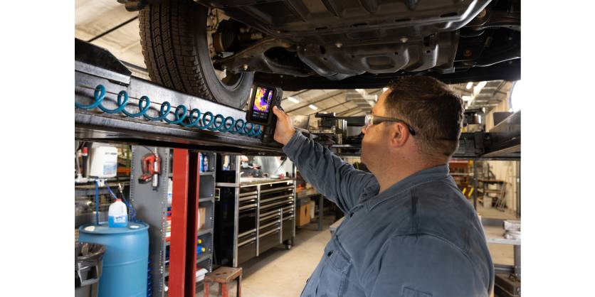 Flir iXX-Series Combines Thermal Camera with App-Enabled Functionality to Transform Asset Condition Monitoring Tasks