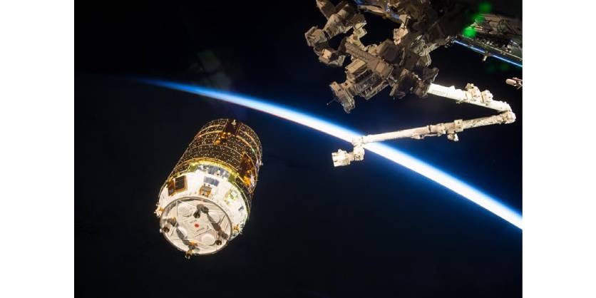 Catch of the Day: Canadarm2 Captures New Cargo Spacecraft