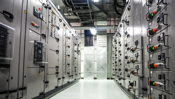 Smarter Power System Monitoring with Moxa Easy-to-Use Protocol Gateways